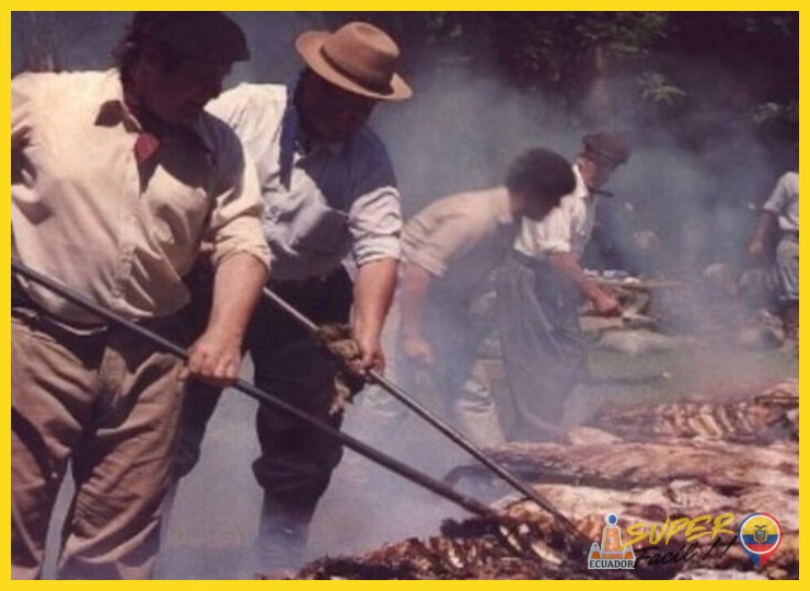 ¿Cómo ha evolucionado la preparación del cuy asado desde sus inicios ancestrales hasta su práctica contemporánea?